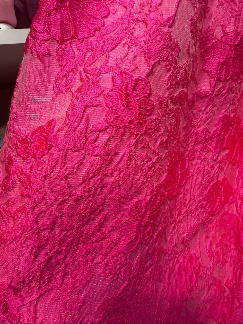 Lilly Pulitzer Hot Pink Bow-Front Party Dress, size 2, pockets, padded top. - Picture 6 of 7